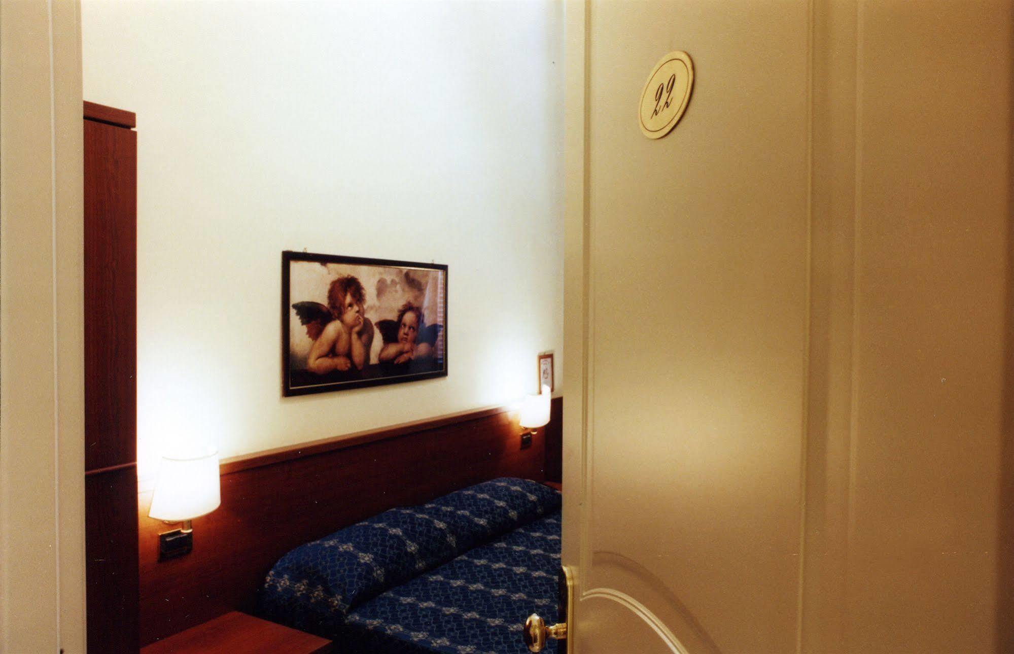 Hotel Viennese Roma Exterior foto