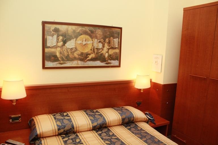 Hotel Viennese Roma Exterior foto